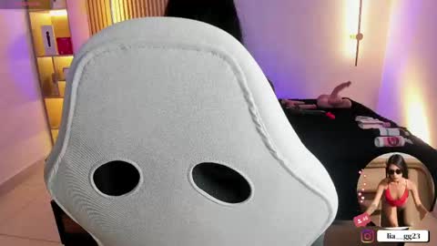 Snapshot of liah_cleir chatting on April 30, 7:31 pm Liah online show from April 30, 7:31 pm