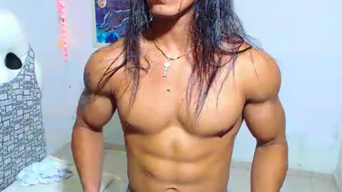 Snapshot of liam_domain chatting on March 10, 11:32 am LIAM online show from March 10, 11:32 am