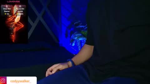 LIAM KLEIN online show from March 14, 11:26 am