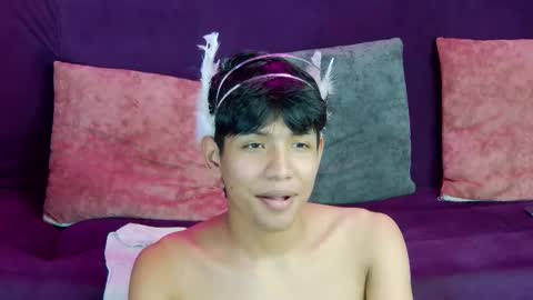 Liam online show from January 14, 8:47 pm