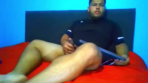 Snapshot of liamcontie99 chatting on October 24, 3:47 am liam davies online show from October 24, 3:47 am
