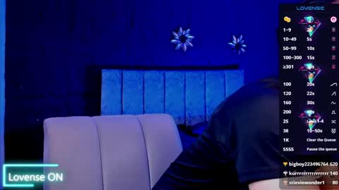 Snapshot of liamdeep_ chatting on June 1, 8:10 pm LiamDeep online show from June 1, 8:10 pm