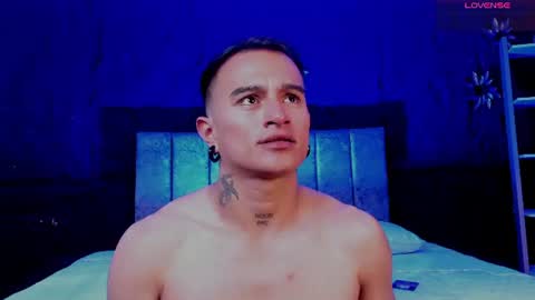 Snapshot of liamdeep_ chatting on June 12, 9:14 pm LiamDeep online show from June 12, 9:14 pm