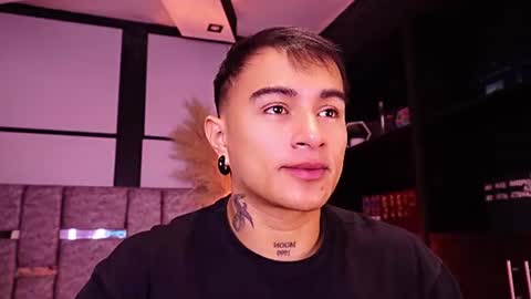 Snapshot of liamdeep_ chatting on July 12, 4:31 pm LiamDeep online show from July 12, 4:31 pm