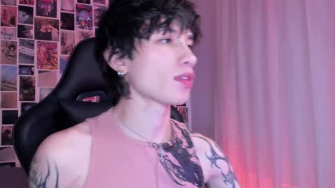 Liam online show from January 20, 5:26 am