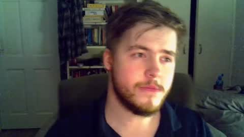 Snapshot of liamfoxx chatting on May 19, 1:56 am Liam Fox online show from May 19, 1:56 am