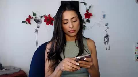 Lia Miller online show from December 2, 3:25 pm