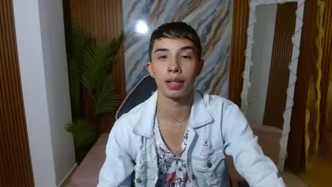  liamm  online show from March 26, 5:35 am