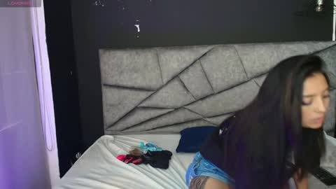 L I A M O N R O E online show from October 22, 12:05 pm