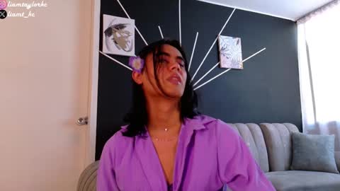 Tell me Liam online show from March 10, 10:02 pm