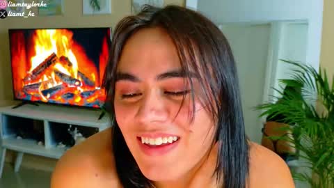 Tell me Liam online show from October 31, 4:02 am