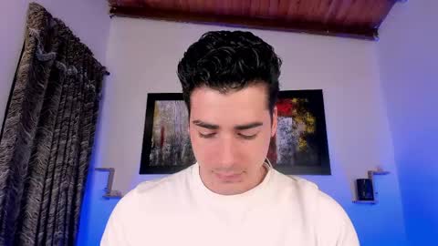 liamwyatt_ online show from April 18, 2:37 am