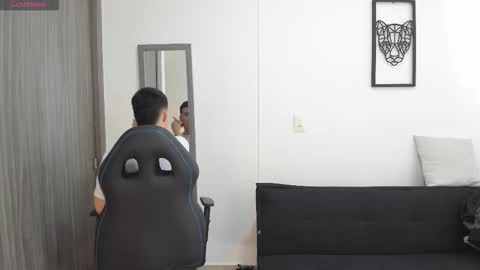 Snapshot of lian_eathan chatting on October 13, 7:14 pm lian_eathan online show from October 13, 7:14 pm