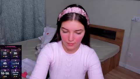 liana_8 online show from January 8, 2:30 pm
