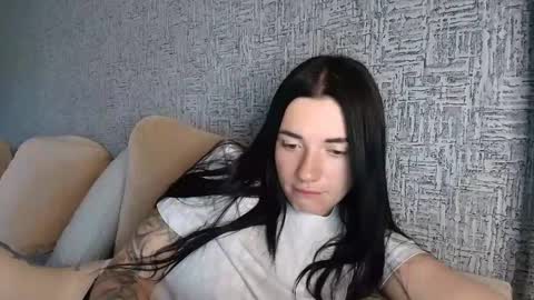 Snapshot of liana_diva chatting on May 27, 10:23 am liana_diva online show from May 27, 10:23 am