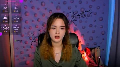 Little Liana  online show from February 14, 9:11 pm