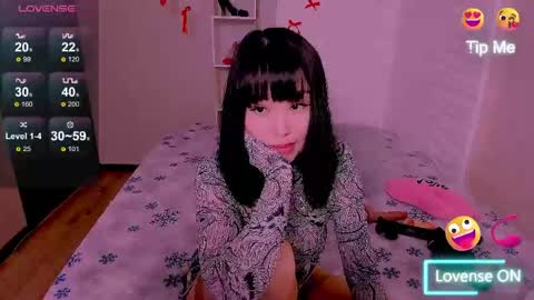 Snapshot of lianayun chatting on April 23, 11:42 am Liana online show from April 23, 11:42 am