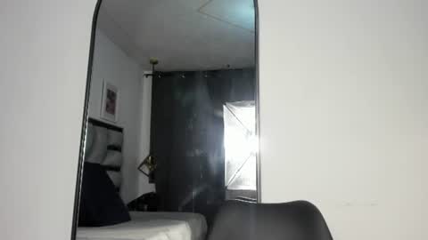 lianfox_ online show from July 9, 12:31 pm