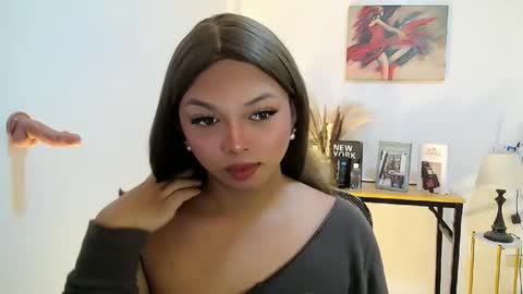 Snapshot of lianna_fox69 chatting on May 14, 4:30 am CALL ME LIANNA online show from May 14, 4:30 am