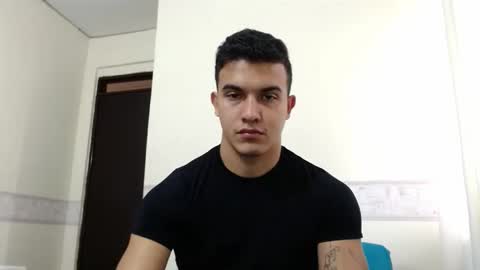 Liamstonne online show from April 17, 3:15 pm