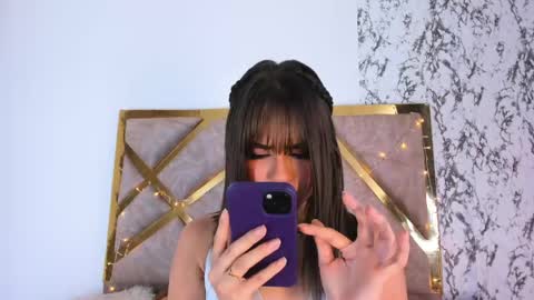 liaross online show from June 7, 6:33 pm