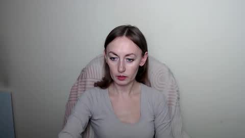 Snapshot of liasais_ chatting on April 20, 12:19 pm Lia online show from April 20, 12:19 pm