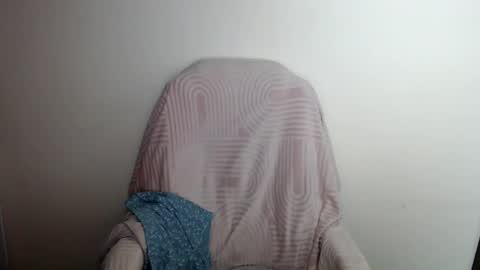 Snapshot of liasais_ chatting on May 2, 12:32 pm Lia online show from May 2, 12:32 pm