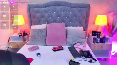 Snapshot of liateylor chatting on June 2, 7:16 pm Lia online show from June 2, 7:16 pm