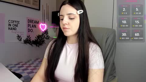 Snapshot of liawoow chatting on January 7, 8:06 am Lia online show from January 7, 8:06 am