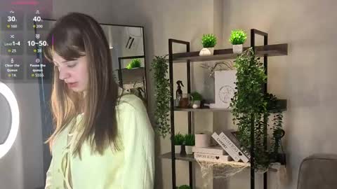 Snapshot of libbienoffsinger chatting on June 5, 7:03 am Ada online show from June 5, 7:03 am
