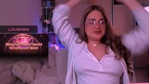 libra_mia online show from March 5, 6:42 am