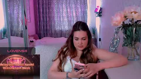 Snapshot of libra_mia chatting on June 5, 6:42 am libra_mia online show from June 5, 6:42 am