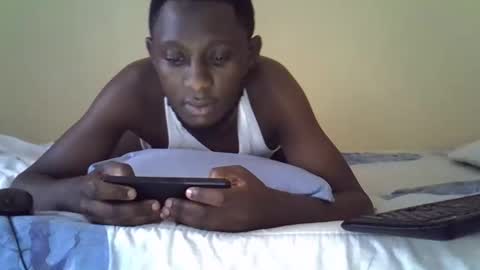 Snapshot of libraking01 chatting on May 18, 7:14 am libraking01 online show from May 18, 7:14 am