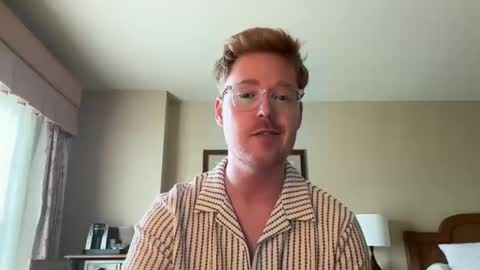 Snapshot of librason2020 chatting on May 27, 9:45 pm Librason2020 online show from May 27, 9:45 pm