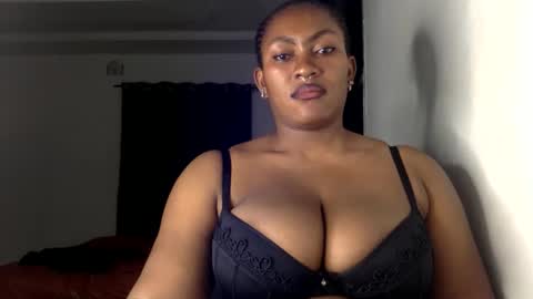 Snapshot of lick_my_pussyyy226651 chatting on May 2, 7:52 pm caira online show from May 2, 7:52 pm