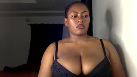 Snapshot of lick_my_pussyyy226651 chatting on May 5, 8:06 pm caira online show from May 5, 8:06 pm