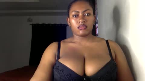 Snapshot of lick_my_pussyyy226651 chatting on May 11, 7:36 am caira online show from May 11, 7:36 am