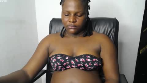 Snapshot of lick_pussyjuice chatting on February 13, 8:48 am kimani online show from February 13, 8:48 am