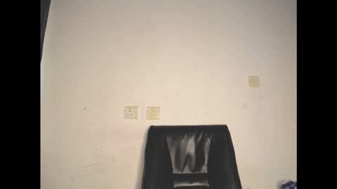 Snapshot of lick_pussyjuice chatting on October 3, 7:49 am kimani online show from October 3, 7:49 am