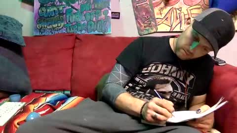 Snapshot of lickitb4istick chatting on October 8, 10:57 am IM A BAD DAWGY WOOF WOOF online show from October 8, 10:57 am