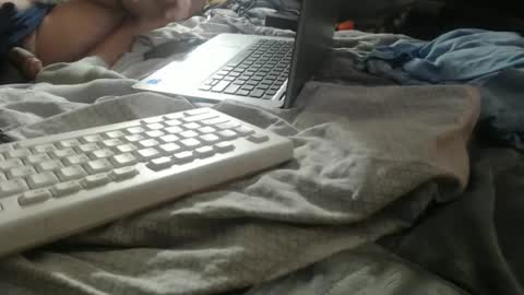 Snapshot of lickurlipz1 chatting on December 28, 3:15 pm lickurlipz1 online show from December 28, 3:15 pm