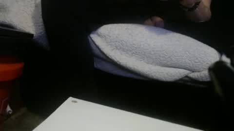 Snapshot of lickurlipz1 chatting on December 23, 10:46 am lickurlipz1 online show from December 23, 10:46 am