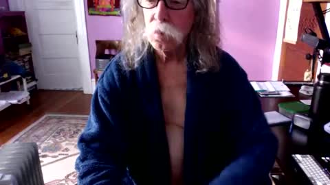 Snapshot of lickyouryoni chatting on April 25, 3:53 pm LickYourYoni online show from April 25, 3:53 pm