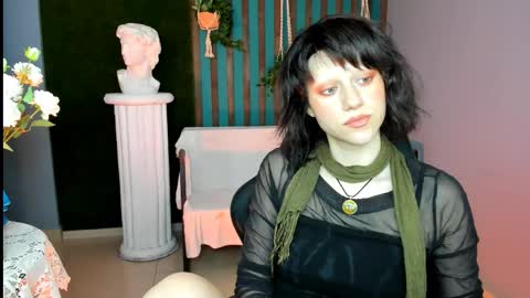 Hey My name is Lida online show from May 20, 9:26 am