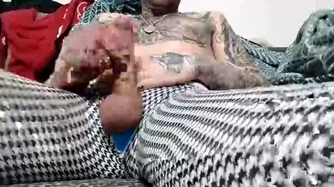 Snapshot of lieglaner47 chatting on February 13, 7:10 pm lieglaner47 online show from February 13, 7:10 pm