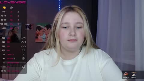 light_lunaa online show from November 8, 10:59 am
