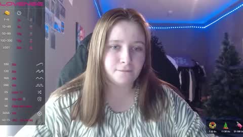 light_lunaa online show from January 14, 12:00 pm