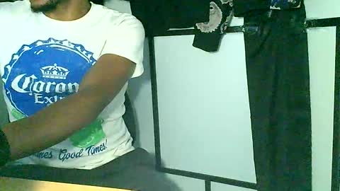 lightscamerawatchme online show from October 26, 12:55 pm