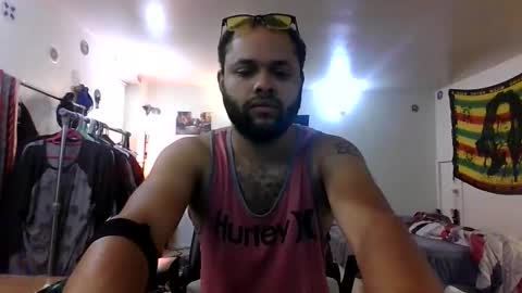 Snapshot of lightskinned666 chatting on October 5, 4:49 pm lightskinned666 online show from October 5, 4:49 pm