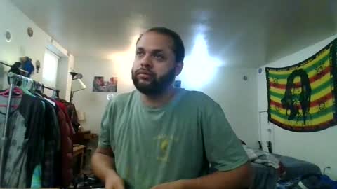 Snapshot of lightskinned666 chatting on October 7, 4:37 pm lightskinned666 online show from October 7, 4:37 pm